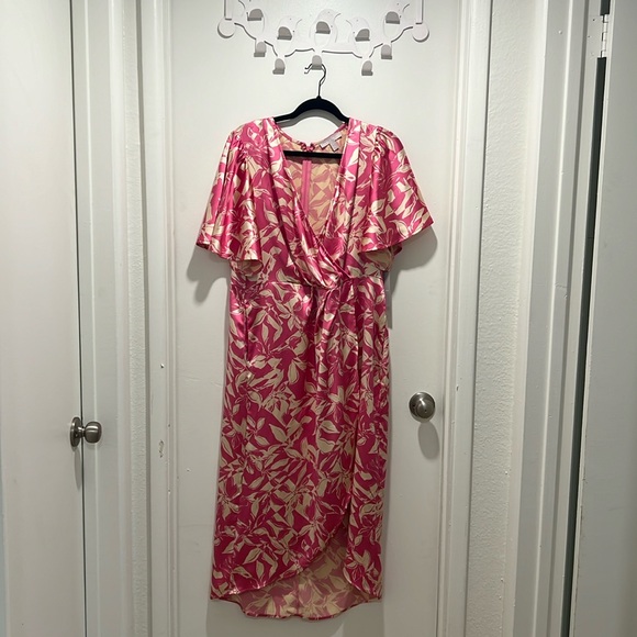 NWT Chelsea 28 Pink Wrap Dress ( from Nordstrom) - Picture 2 of 9